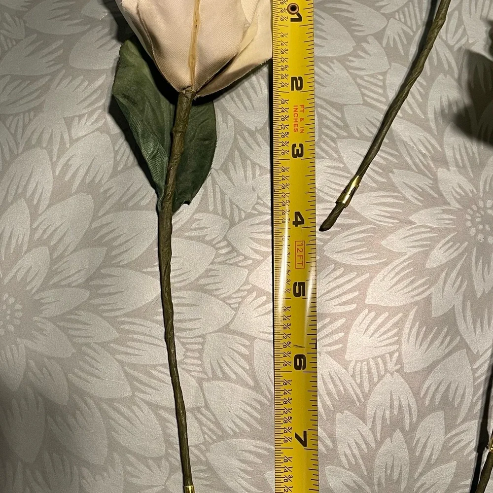 Magnolias 7”, 11 pc lot floral for Wedding Bouquet & Boutonniere artificial